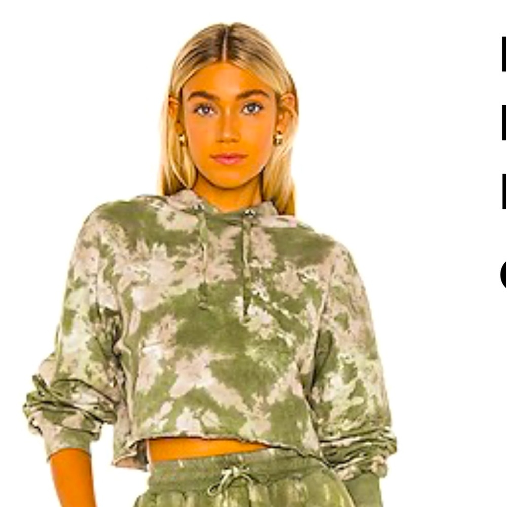 Lovers + Friends Maja Cropped Hoodie in Greed Tie dye Size M